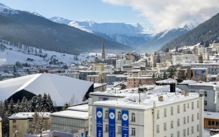 Davos’taki Dünya Ekonomik Forumu’nda gündem çatışmalar, iklim değişikliği ve yapay zeka