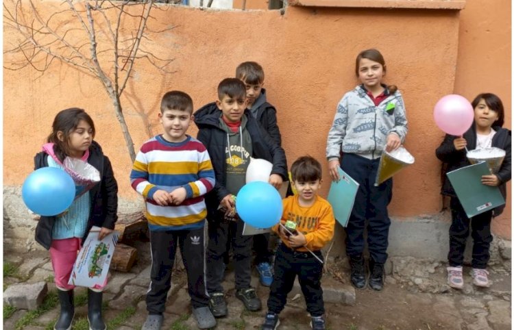 Uluköylü çocuklara yarıyıl sürprizi!