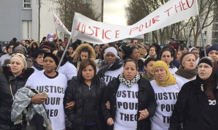 Fransa'da siyahi gence 'copla tecavüz' davasında polislere tecilli hapis cezası verildi