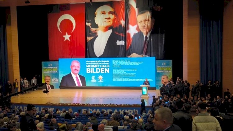 Diyarbakır’daki aday tanıtımında AK Partili Ensarioğlu’ndan Kürt siyaseti ve PKK’ya sert eleştiriler