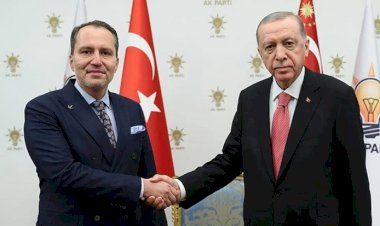 Yeniden Refah Partisi ve AK Parti ittifak görüşmeleri: Açıklama pazartesiye ertelendi