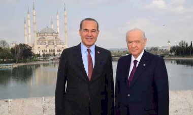 Bahçeli biletini kesti... En yakınındaki ismi görevden aldı