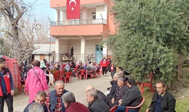 Şehit Dingil'in evine Türk bayrakları asıldı