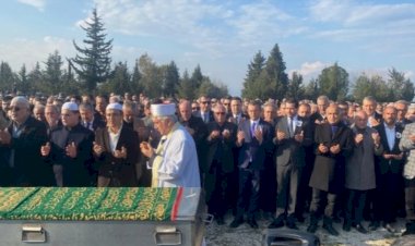 CHP İl Başkanı Şehit Cenazesinde öldü.