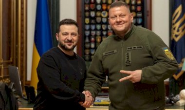 Ukrayna'da ilk fatura kesildi: Zelenskı ile kavgası koltuğundan etti
