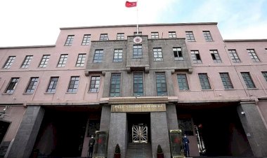 Tuzla Piyade Okulu'ndaki Atatürk fotoğrafı kavgası hakkında karar! TSK'dan ihraç edildi