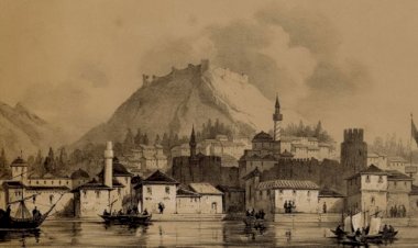 İZMİR'DEKİ KALELER