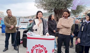 TİP Foça Belediye Başkan Adayı Ercan: Muhalefet iktidarın gitmemesi için adeta işbirliği yapıyor