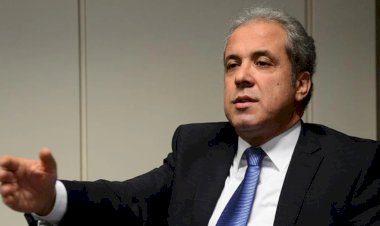 Şamil Tayyar beddua ederek, deprem konutu hakkından feragat etti