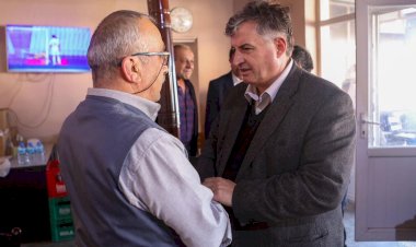 Dr. Sadık Doğruer, Ayaskent Esnafı ve Sanayi Sitesi'nde Ziyaretlerine Devam Ediyor