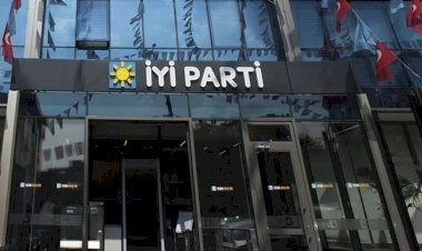 İYİ Parti'de aynı gün içinde istifalar art arda