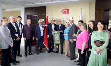 ADANA, KIRGIZİSTAN İLE İŞ FIRSATLARINI GÖRÜŞTÜ