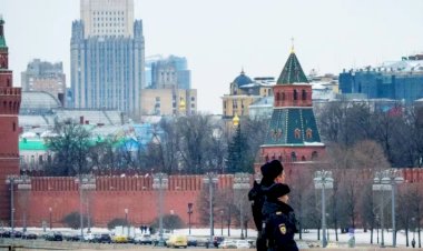 Kremlin'den uyarı: Rusya-NATO ihtilafı kaçınılmaz olur