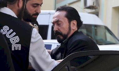 Adnan Oktar Van Başkale Cezaevi'ne sevk edildi!