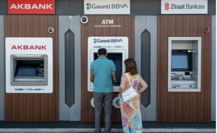 Kremlin: Türkiye’de bankaların Rus müşterilere kuralları sıkılaştırdığının farkındayız