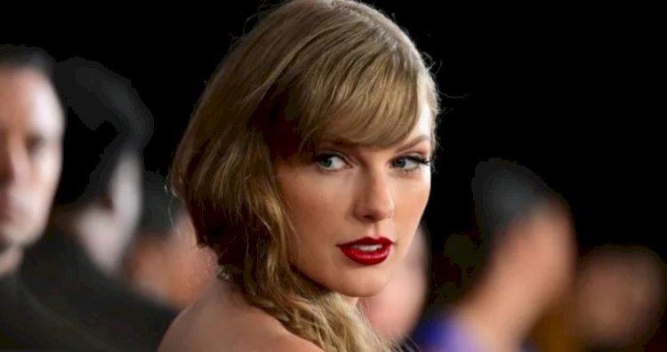 Taylor Swift Grammy'e damga vurdu, Yılın Albümü Ödülü'nü 4 kez kazanan ilk sanatçı oldu