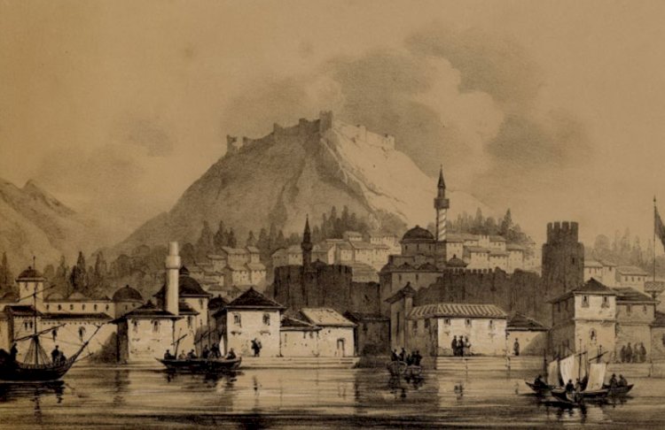 İZMİR'DEKİ KALELER
