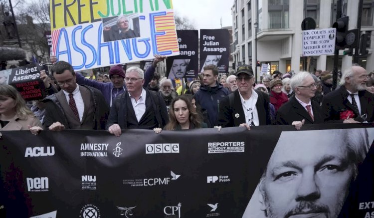 ABD: Assange gizli belgeleri yayımlayarak masum kişilerin hayatını riske attı