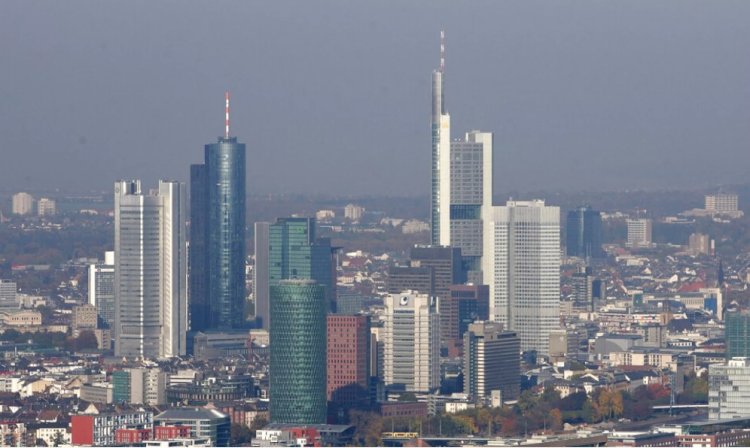 AB Politikası . AB'nin yeni kara parayla mücadele kurumu AMLA'nın merkezi Frankfurt olacak