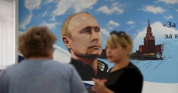 Rusya'ya yönelik yaptırımlar: Batı hangi adımları attı, Rus ekonomisi nasıl etkilendi?