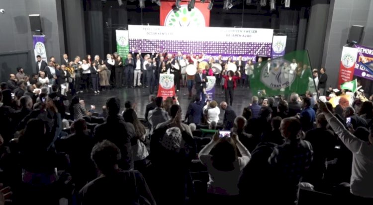 DEM Parti İzmir adaylarını tanıttı: “CHP’ye de AKP-MHP faşizmine de kaybettireceğiz”