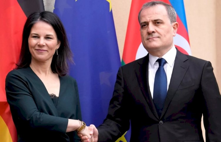 Almanya, Azerbaycan ve Ermenistan arasında barış görüşmelerine ev sahipliği yapıyor