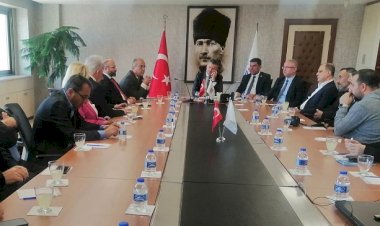 DEVA Adayı Dr. Güran Dinçer'den MTSO'ya Ziyaret