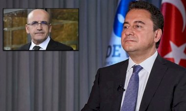 Babacan'dan 'Mehmet Şimşek' yorumu: 'Önce hukuk, önce adalet’ demedikten sonra ekonomi düzelmez