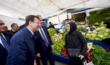 İmamoğlu Pazarda emeklilerle konuştu!