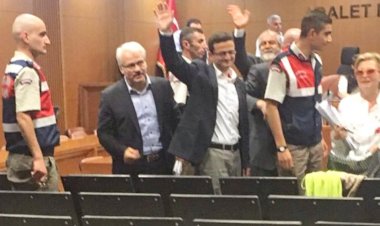 Zaman çalışanı Yakup Şimşek 8 Yıl Sonra Müebbetten Beraat Etti