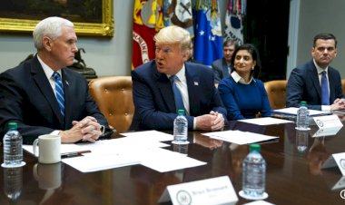 Pence, yardımcılığını yaptığı Trump'a seçim desteği vermedi