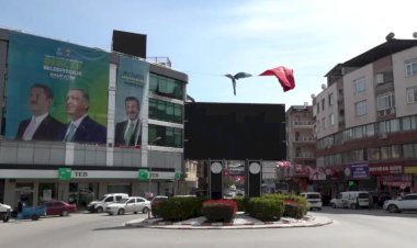 İzmir’in “Küçük Erzurum” olarak bilinen ilçesinde çekişmeli seçim yarışı