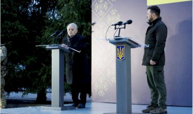 Kıyiv'de Cumhurbaşkanı Zelenskıy'ın katılımıyla iftar programı düzenlendi