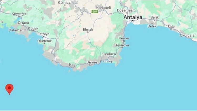 Antalya'da 3,8 büyüklüğünde deprem | Son depremler