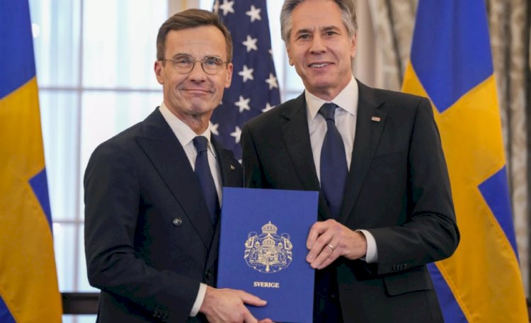 İsveç, tarafsızlık politikasına son vererek resmen NATO'nun 32. üyesi oldu
