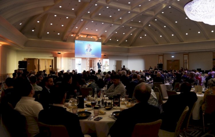Fethullah Gülen Ekibi: İki Yüzü Arasındaki Gerilim