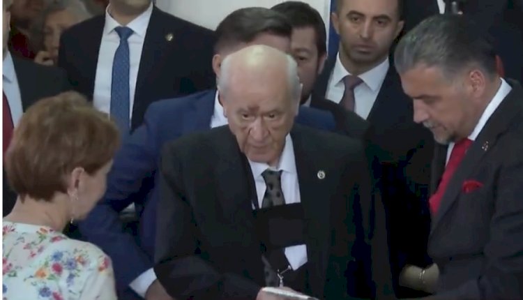 Devlet Bahçeli oy kullandı: Yüzündeki morluklar dikkat çekti!