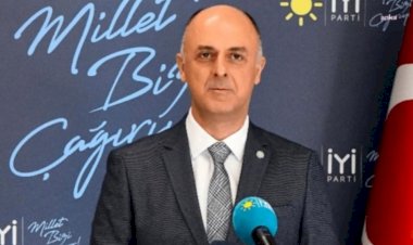 Ümit Özlale İYİ Parti'den istifa edeceğini duyurdu