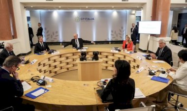G7'den Rusya'nın Ukrayna altyapısı ve şehirlerine saldırmasına kınama