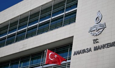 ‘TÜRKİYE ADALETE EKMEK GİBİ SU GİBİ MUHTAÇ’