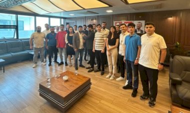 Özgür Özel'in çağrısı sonuç verdi: AKP'den istifa edip CHP'ye katıldılar