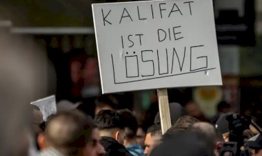 Almanya'da hilafet çağrısı yapılan gösteriye tepki