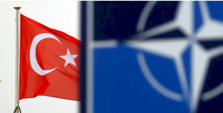 "NATO, Türkiye'nin Batı ile bağlantısını sağlayan tek kurum"