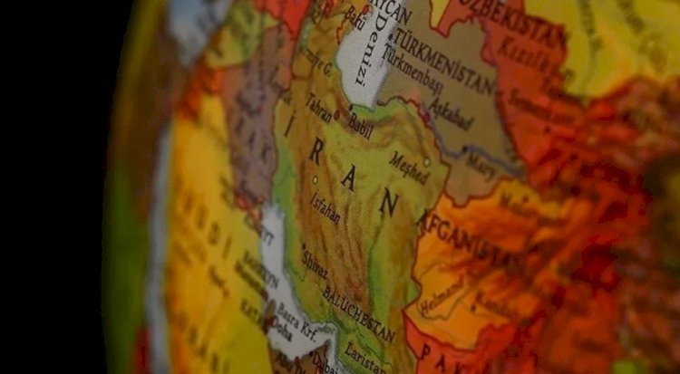Dünyanın gözü Orta Doğu'da! İran İsrail'i vurdu