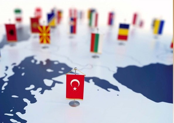 Türk birliğine giden yolda iki dergi