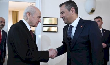 Özgür Özel'den Devlet Bahçeli'ye ziyaret: TBMM'de bir araya geldiler