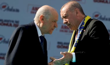 Ankara’da “siyasete komplo” gerilimi