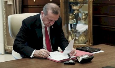 Cumhurbaşkanı Erdoğan, Hz. Musa'nın Asasını yere attı!