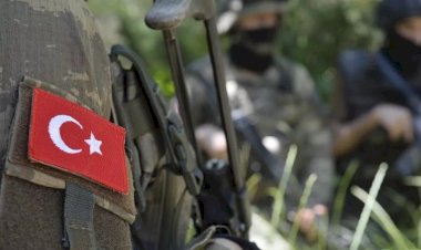 Pençe Kilit Bölgesinde 1 asker ve 1 korucu şehit oldu