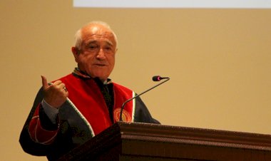 Cemil Çiçek: Yüzde yüz mutabakat olmadan yeni Anayasa imkansız